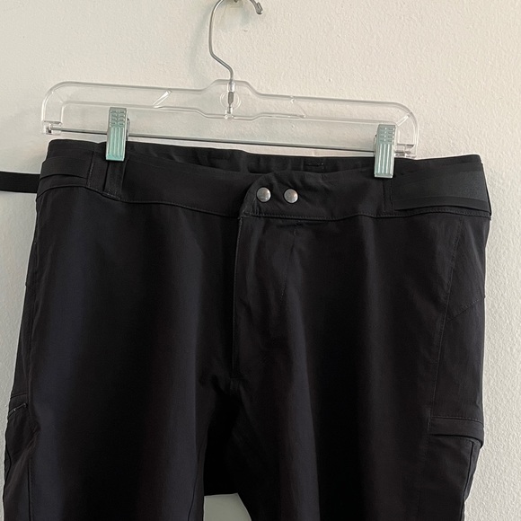 Sz. 34 ACRE Mission Workshop Shorts - Picture 3 of 8